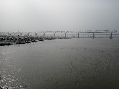 Jhusi puliya झूसी