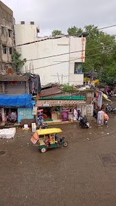 Nanga Putla Chowk,Near Police Station