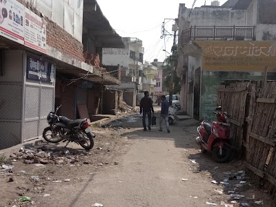 Amrapali Chauraha