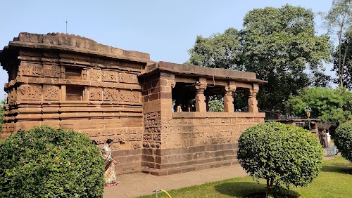 Shiva Mandir Deobaloda