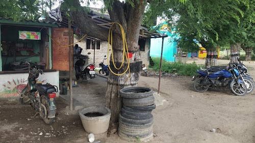 Sundar two wheeler mechanic