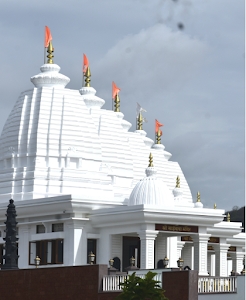 Shri Kshetra panchayatan mandir, Nadhal.