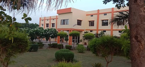 Geeta niketan sr sec school teontha