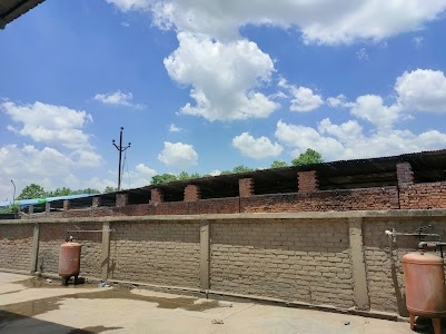 Mahindra service Station