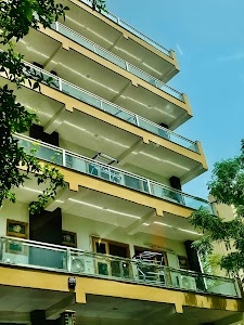LARISA Residency