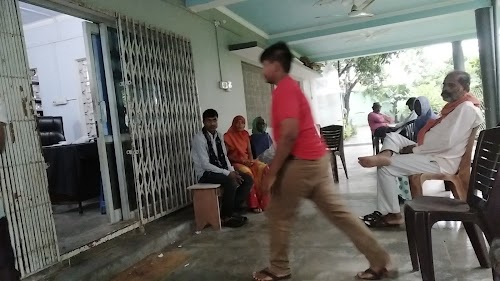 Dr HAYANK Singh