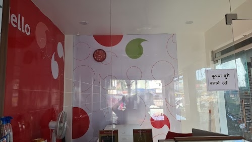 vodafone mini store वोडाफोन मिनी स्टोर ( ॐ Enterprises)