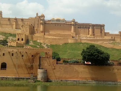 Chandpole, Purani Basti