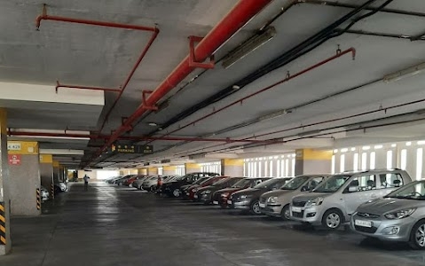 Unity One Mall Parking