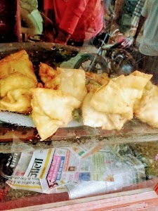 Bujharat samosa house