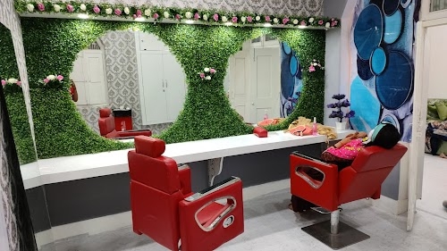 Shaadi Mubarak Makeup Studio