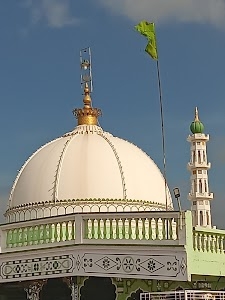 52 Gaj Dargah