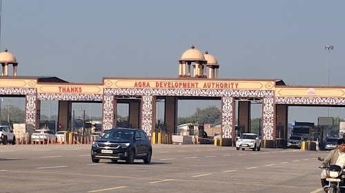agra toll plaza