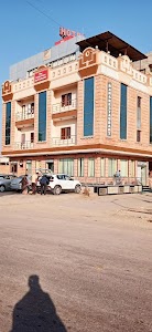 HOTEL NEW GOLDEN PALACE , PHALODI