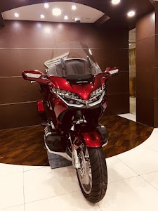 Honda Wing World Premium Motorcycles