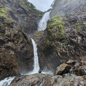 Vazra Sakla Waterfalls