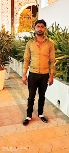 Pilkhini