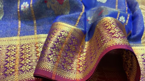 Sameer Handloom Maheshwari Sarees Manufacturer, Retailer And Wholesalers