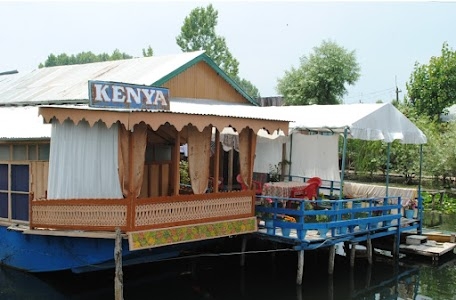 HouseBoat kenya