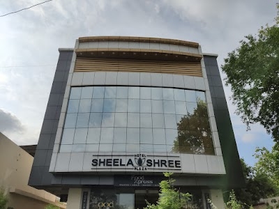 Hotel Sheela Shree Plaza