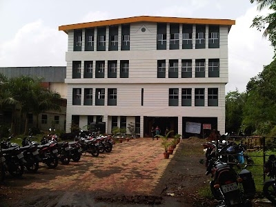 M.T.E.S Doshi Vakil Arts Science Commerce College