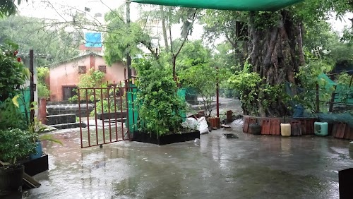 Nagaon, Uran
