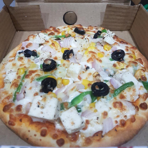 Colaba's Pizza