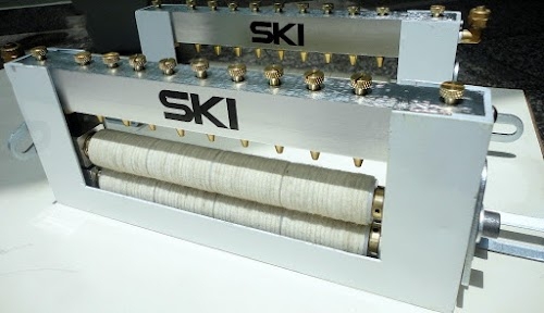 SKI Feeder
