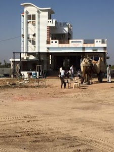 Guleriya hotal