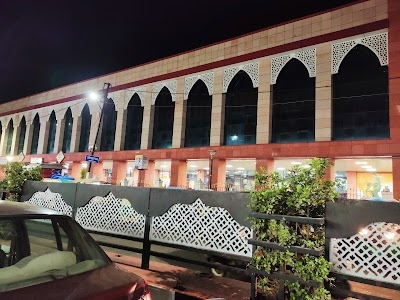 Bhopal junction PF 6