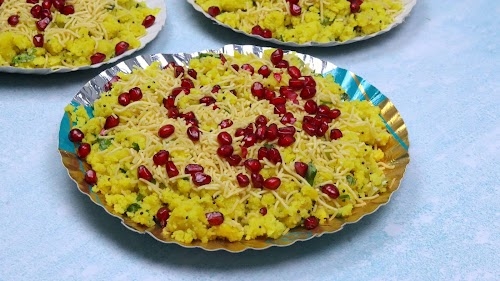 Surati khamani