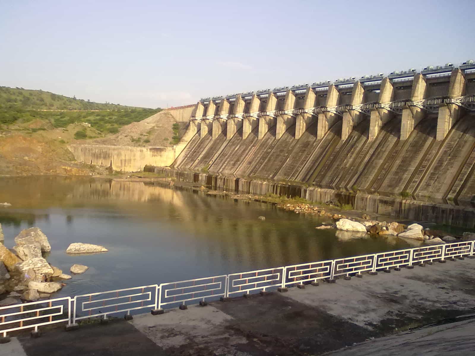 Mahidam Hydroelectric Power Station