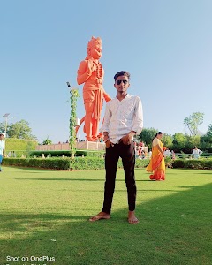 Naiyasar Bus Stop