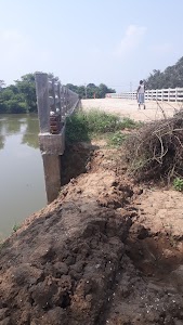 Savani High School bridge