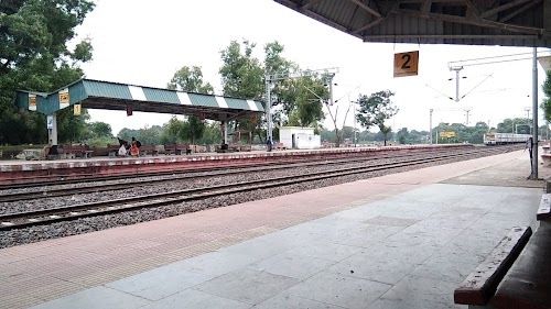Tamna rail station