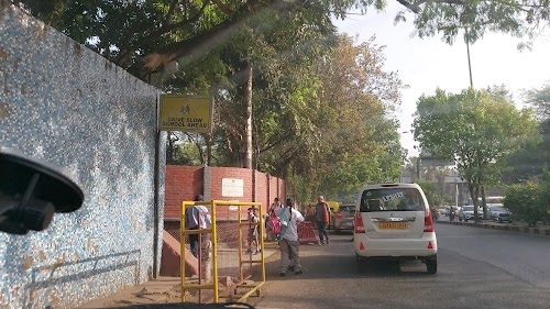 Springdales School