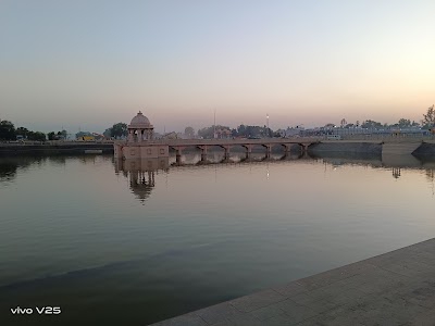 Gomti Lake