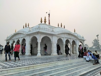 Pawapuri Jal Mandir Tour and travels