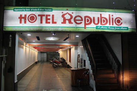 Hotel Republic