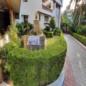 Madhav Gurukul, Bakrol