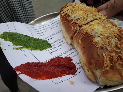 Raju Sandwich