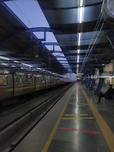 Metro Station-Rohini Sector 18