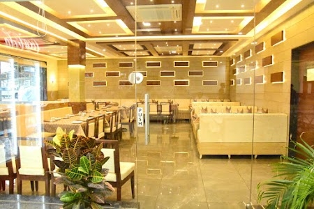 Sahakar Restaurant (Pure Veg)