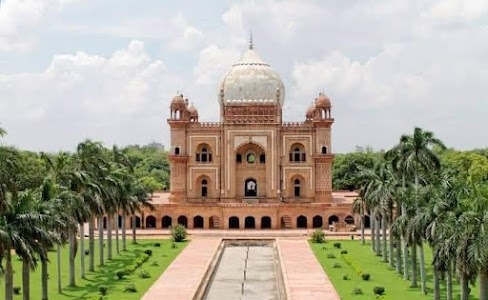 Safdarjung Enclave