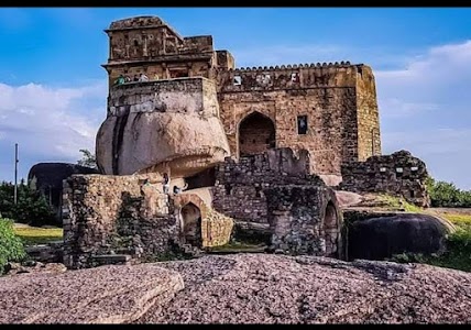 Rani Durgawati Fort