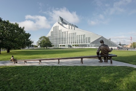 Biblioteca Nacional de Letonia