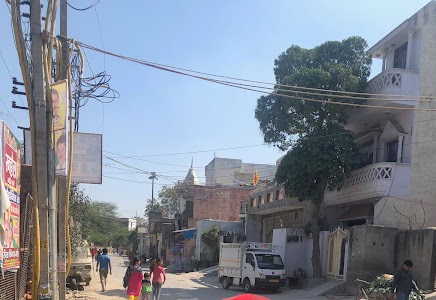 Safipur, Ranhola