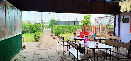 Milan Restaurant