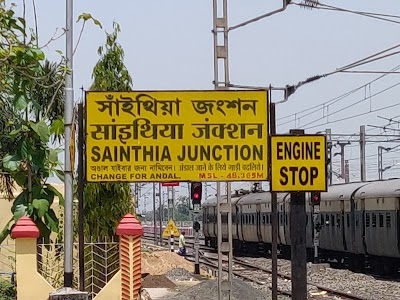 Sainthia Junction