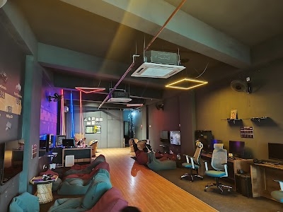 Pitstop Gaming Cafe